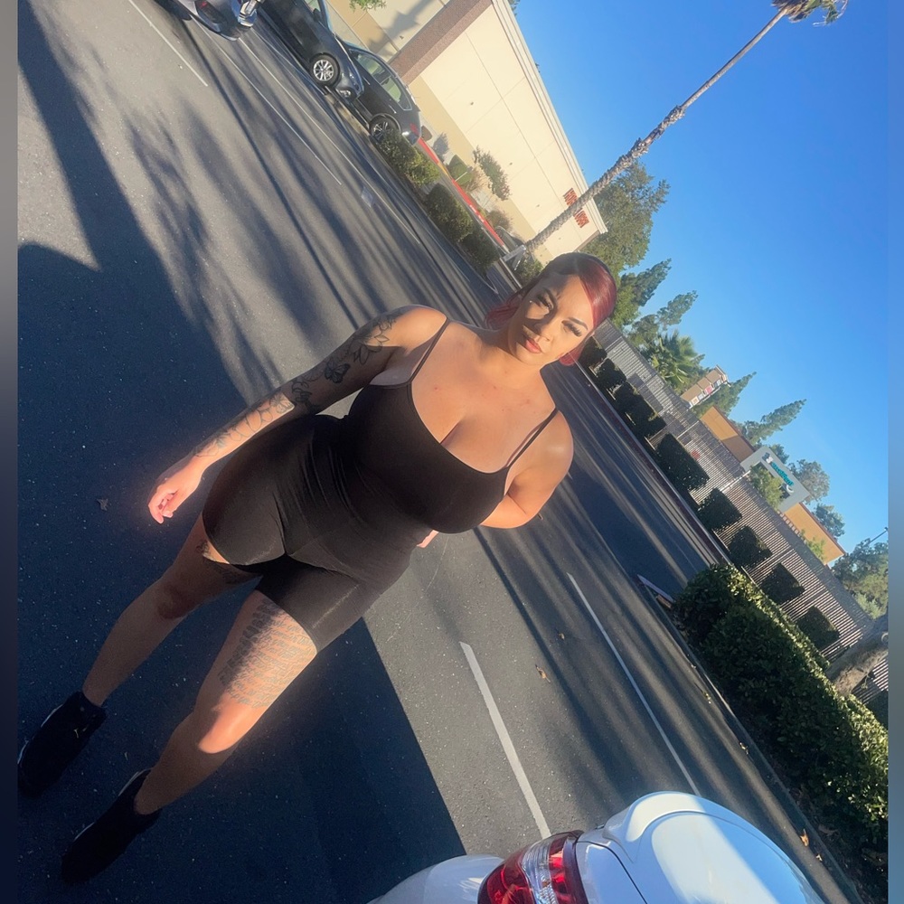 All black basic romper